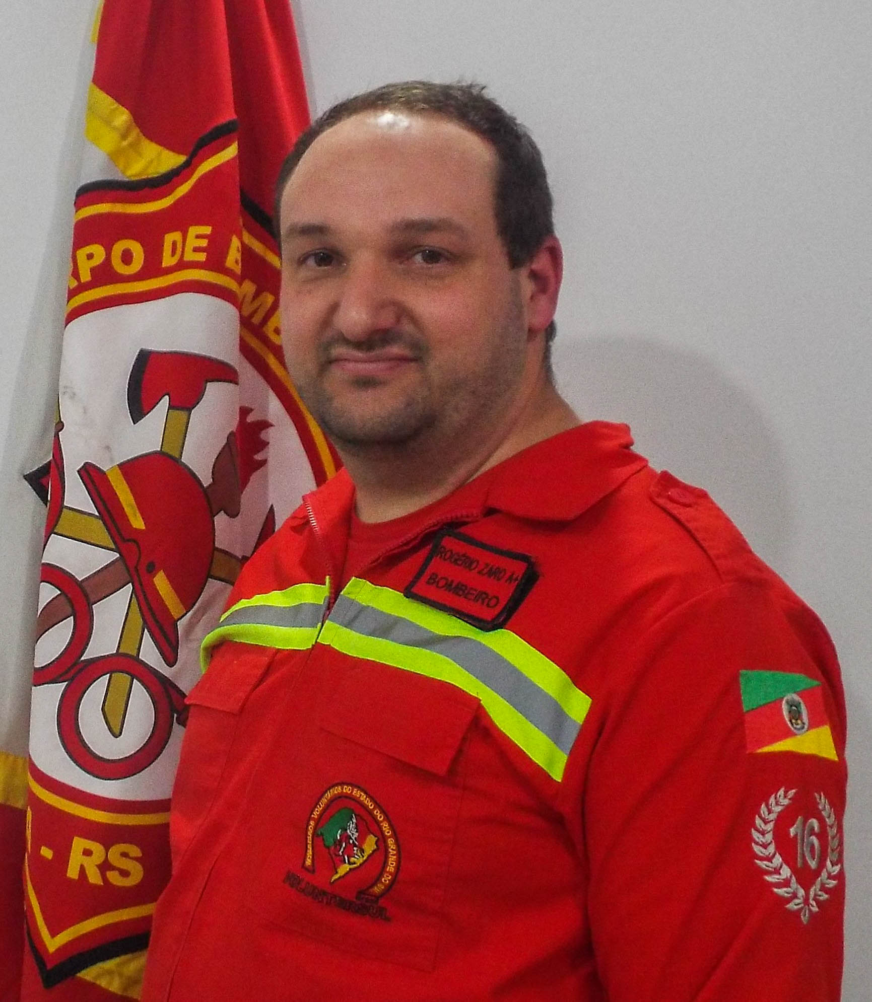 ROGÉRIO ZARO